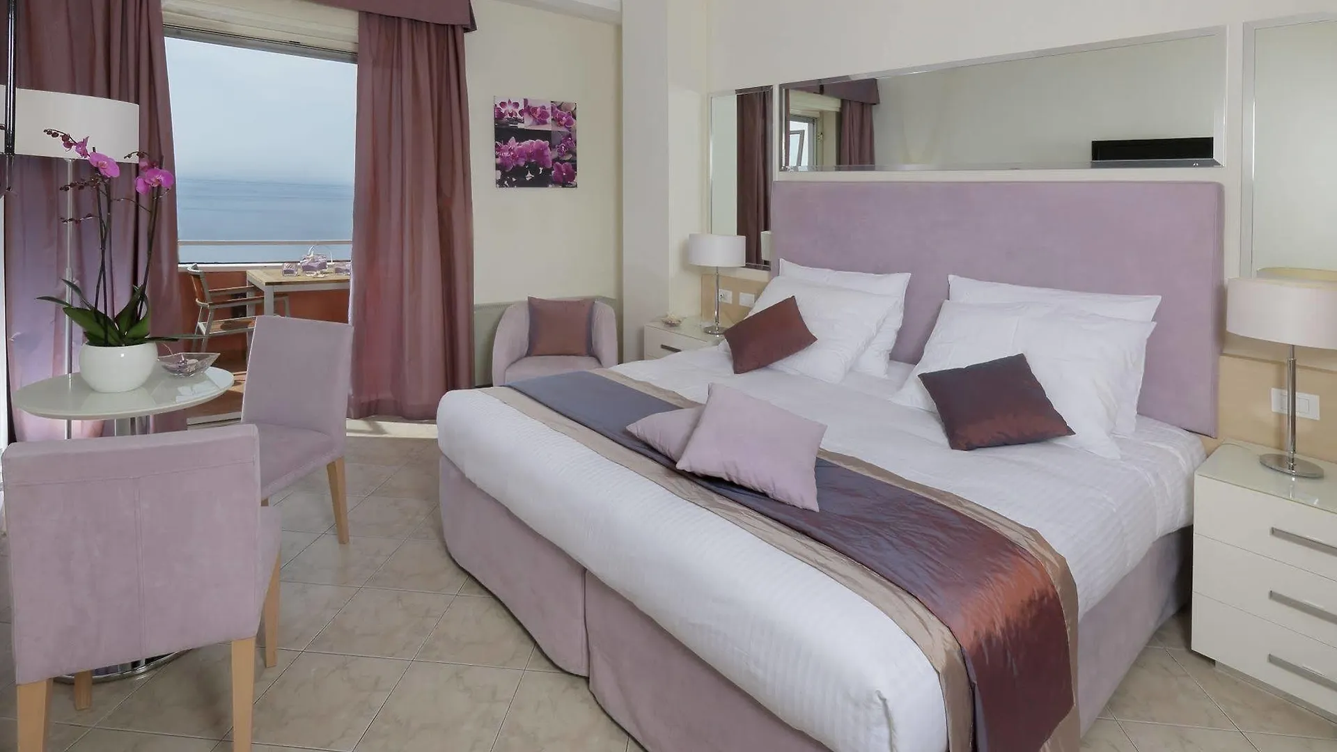 Crystal Sea Hotel Forza d'Agro