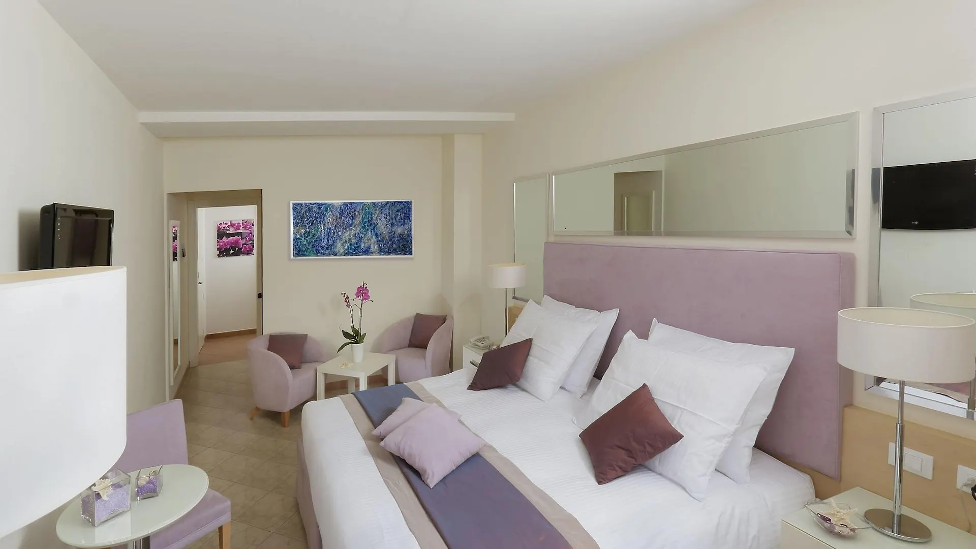 Crystal Sea Hotel Forza dʼAgro