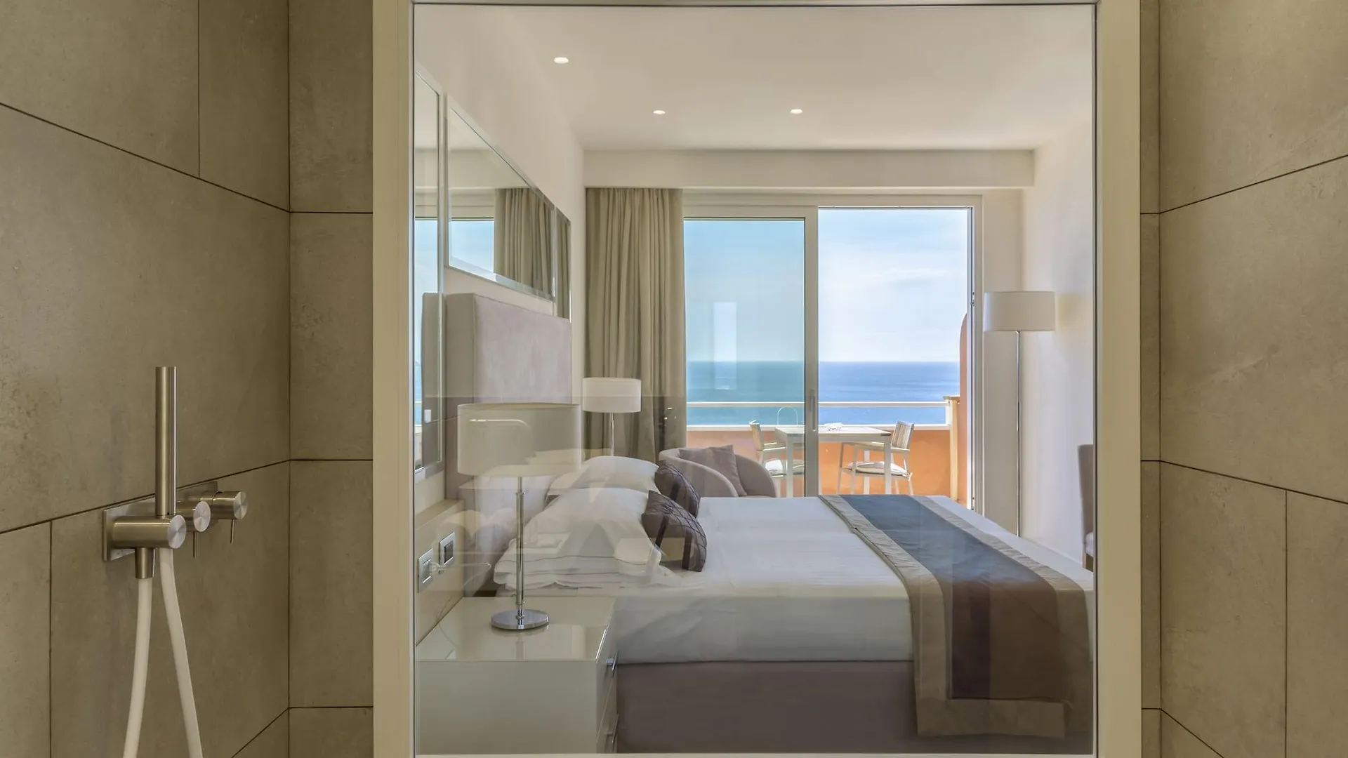 Crystal Sea Hotel Forza dʼAgro