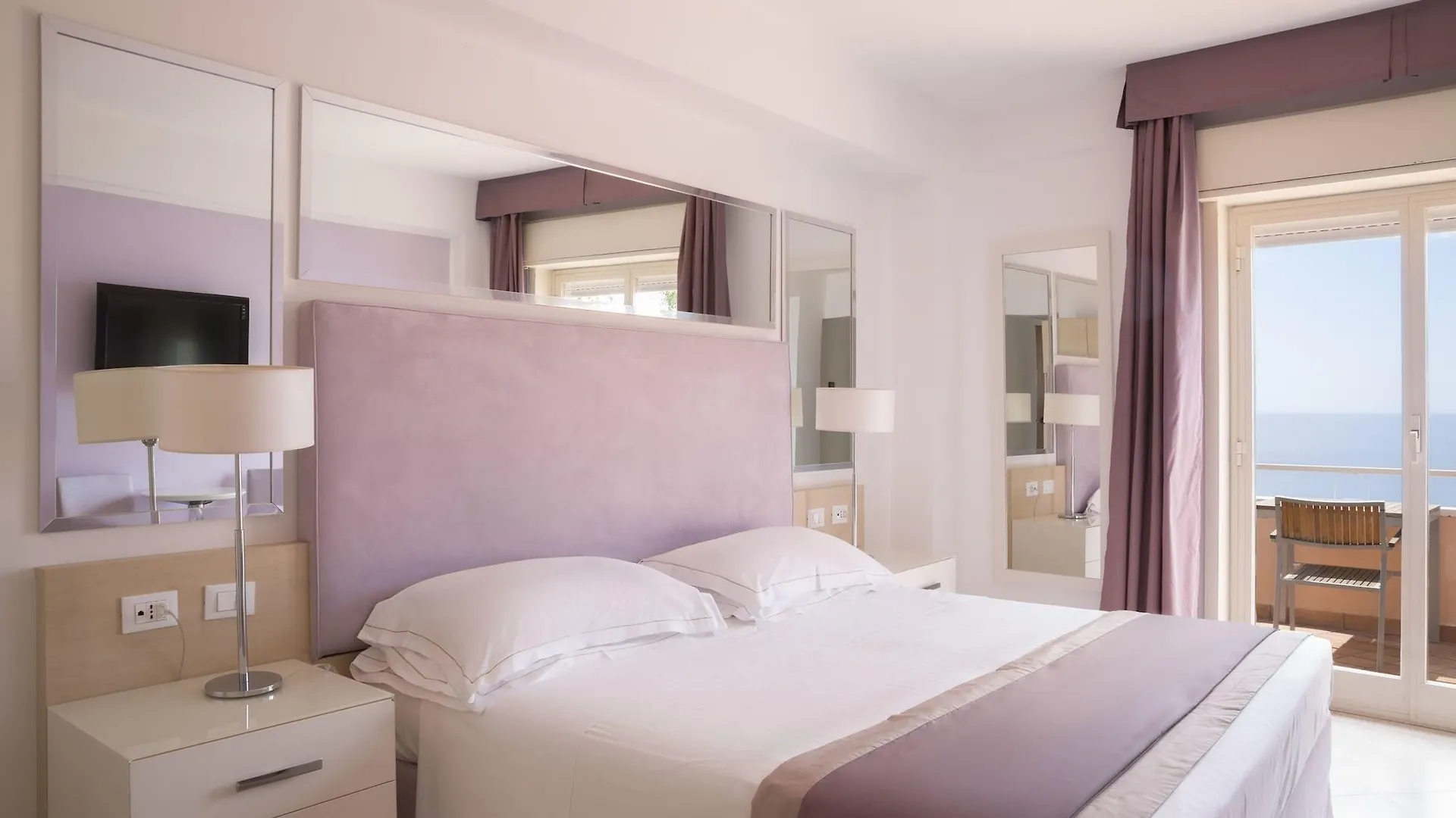 Crystal Sea Hotel Forza d'Agro Italy