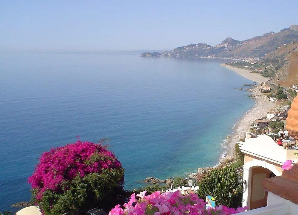 ****  Crystal Sea Hotel Forza dʼAgro Italien