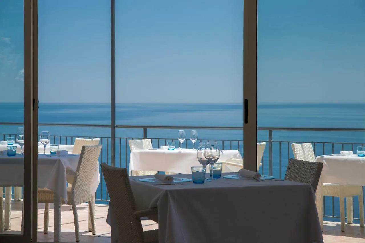 ****  Crystal Sea Hotel Forza dʼAgro Italien